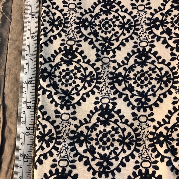 Loft Riveria Navy & Cream Tile-Print Ankle Pants - Picture 5 of 6